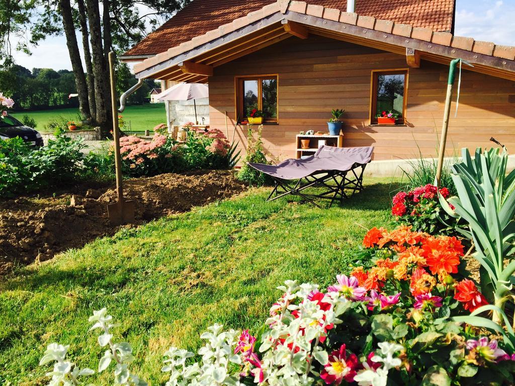Gite Les Cigognes Orchamps-Vennes Номер фото